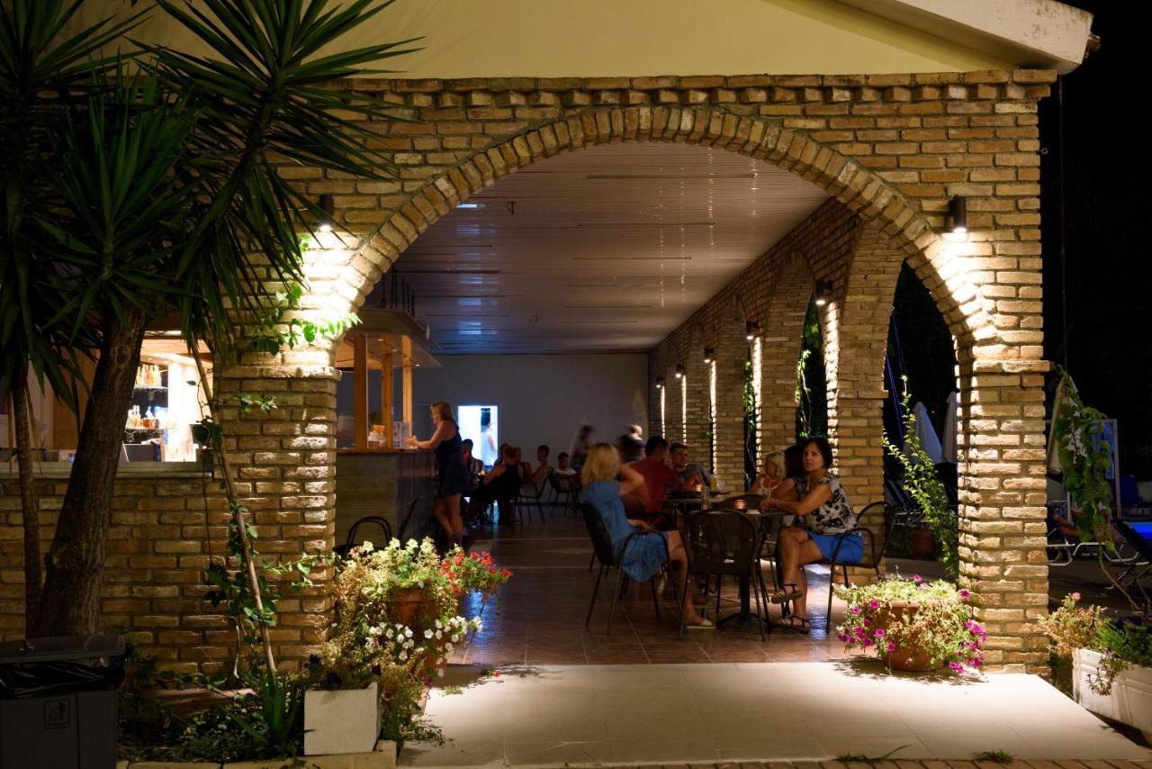 Amalia Corfu Hotel - Adults Only Kato Korakiana Bagian luar foto